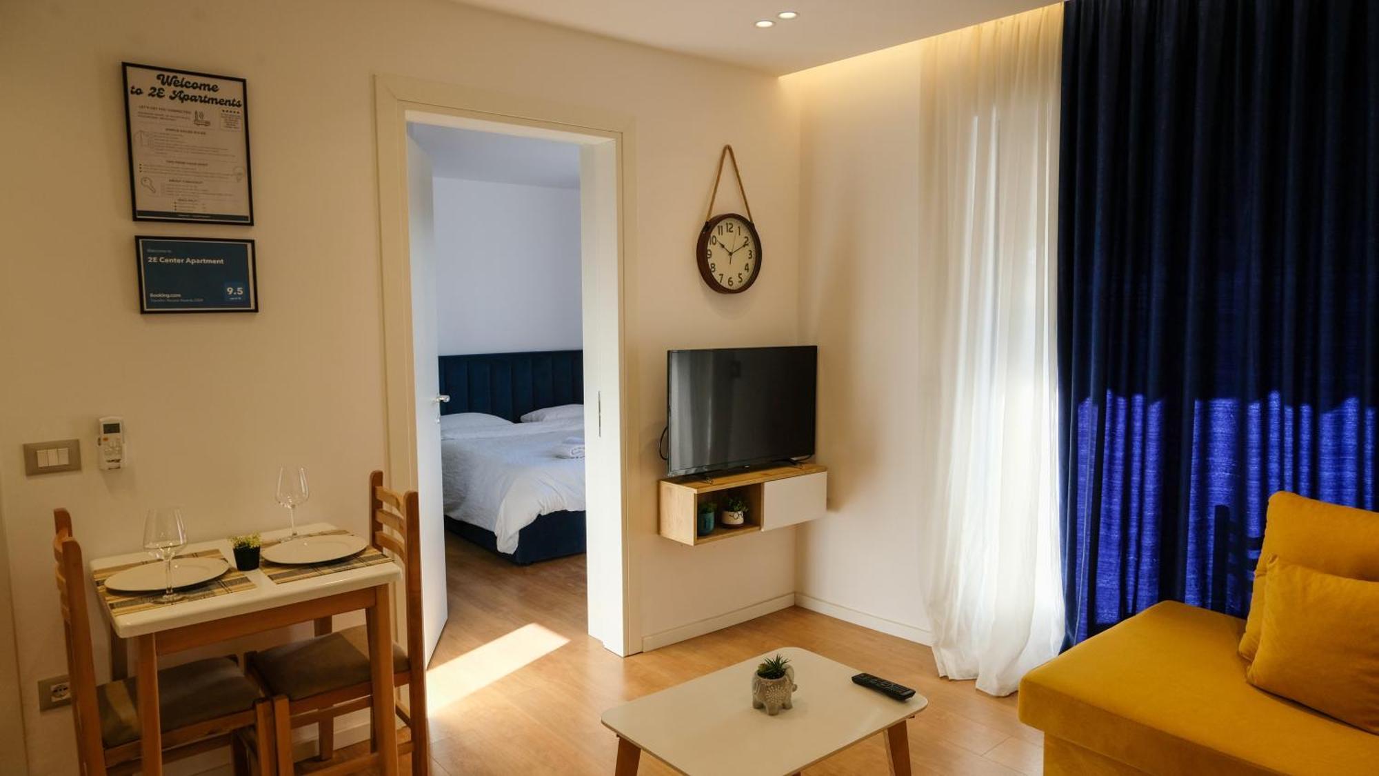 2E Center Apartment Тирана Екстер'єр фото